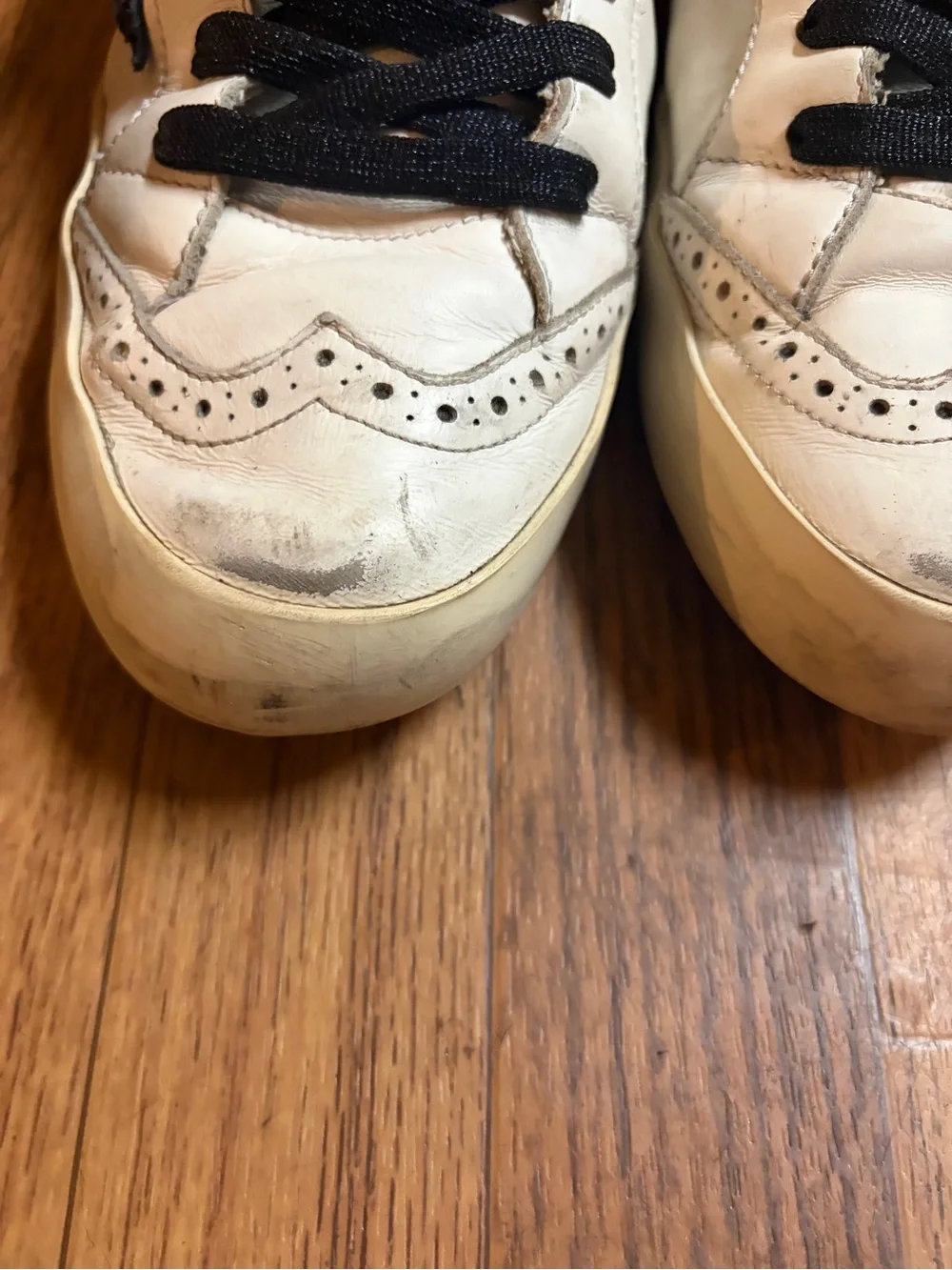 Golden Goose White Leather Men’s Sneakers with Black Laces size 41